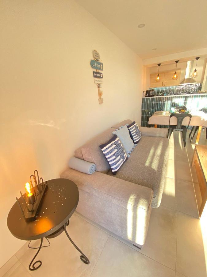 Somptueux Appartement Renove En Bord De Mer Six-Fours-les-Plages Exterior photo