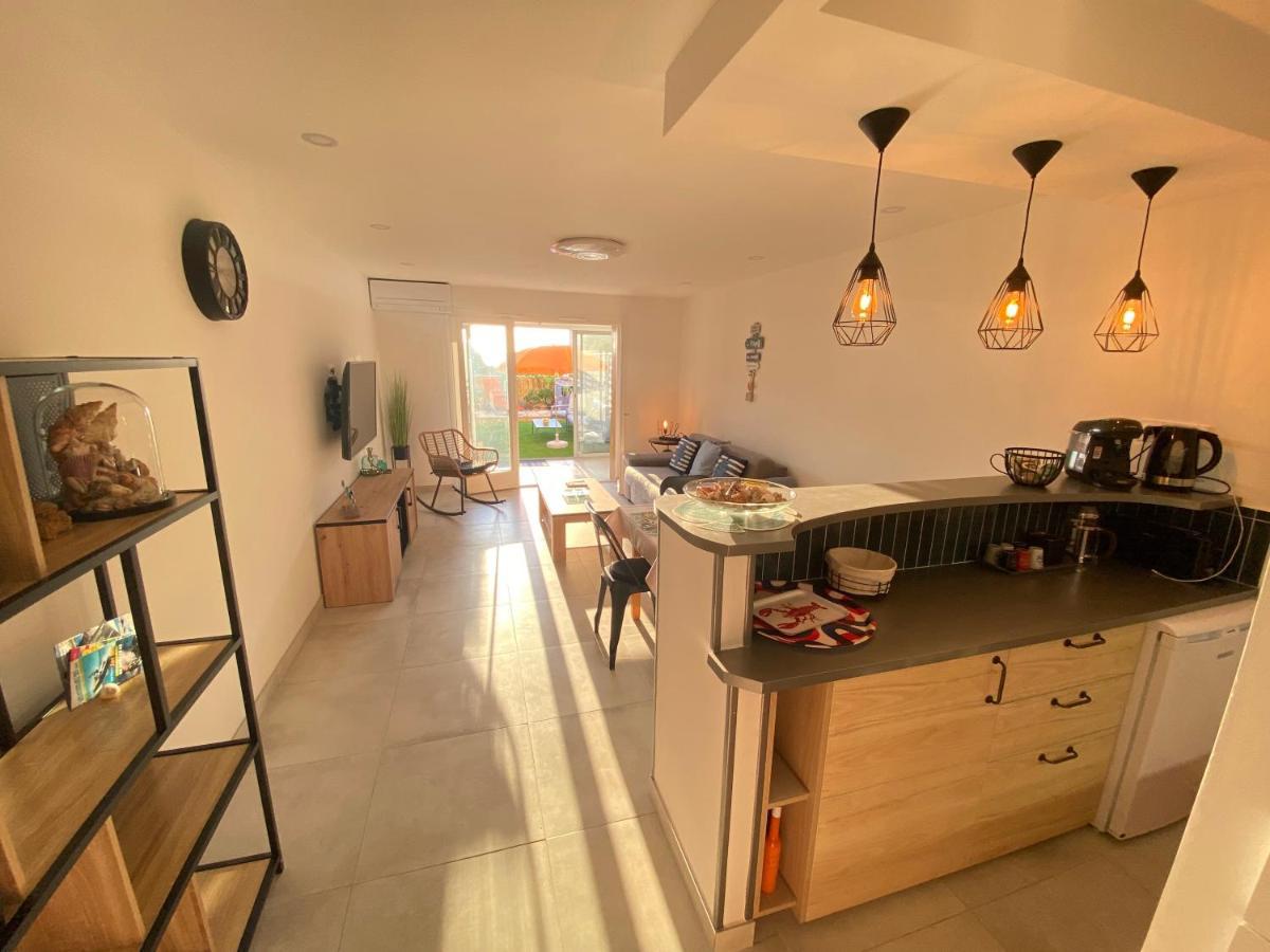 Somptueux Appartement Renove En Bord De Mer Six-Fours-les-Plages Exterior photo
