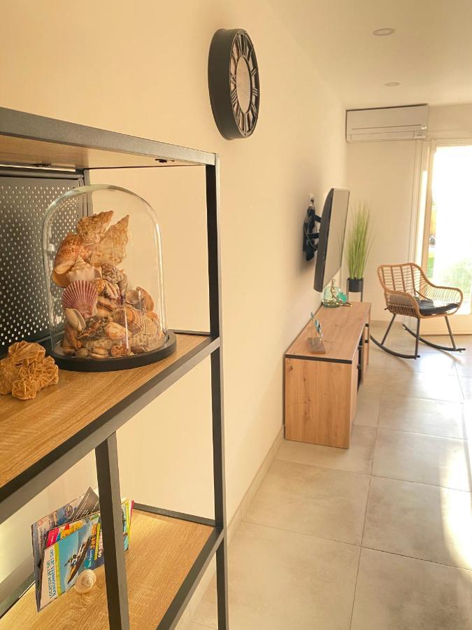 Somptueux Appartement Renove En Bord De Mer Six-Fours-les-Plages Exterior photo
